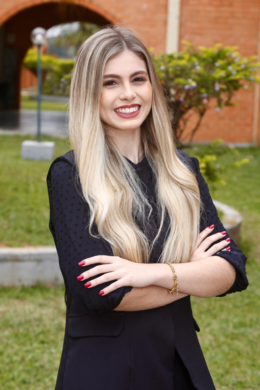 Dra. Geovanna Lissa Barbosa Gentil